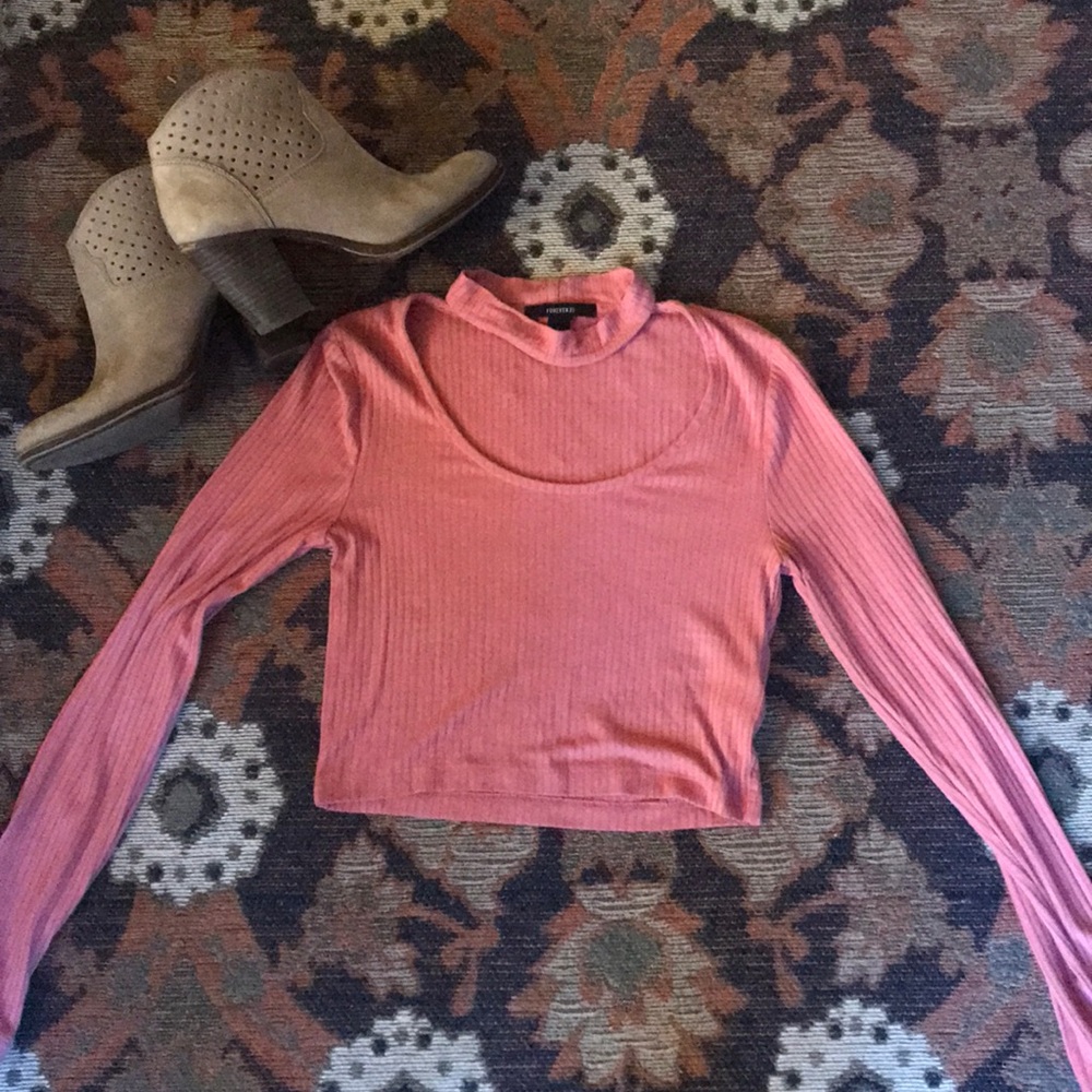 Long sleeve crop top